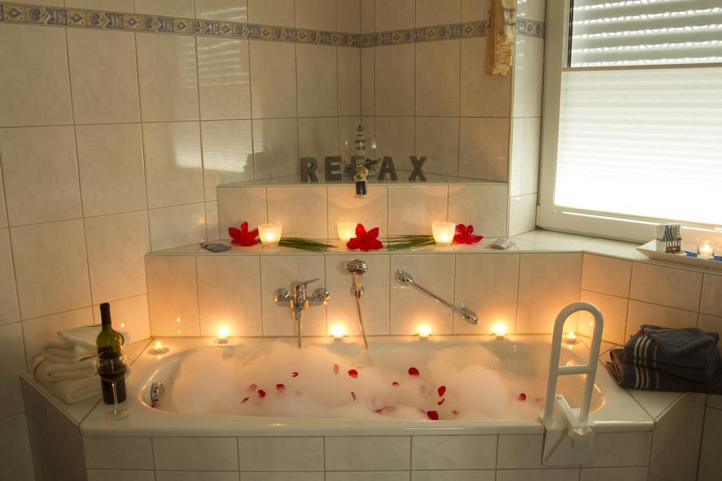 Ferienhaus Betty Rhauderfehn Bagian luar foto