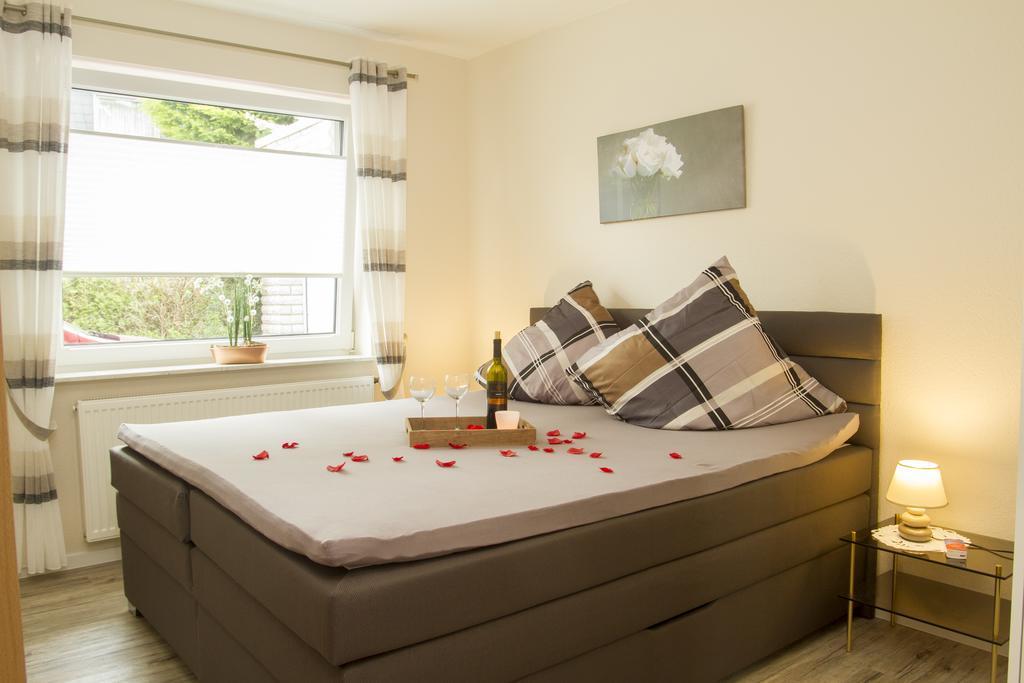 Ferienhaus Betty Rhauderfehn Bagian luar foto